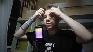 АСМР ОСМОТР У ВРАЧА ПРОВЕРКА ЗРЕНИЯ И СЛУХА