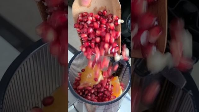 Pomegranate Juice Recipe, easy method #juicing #juicerecipe #recipes #howto