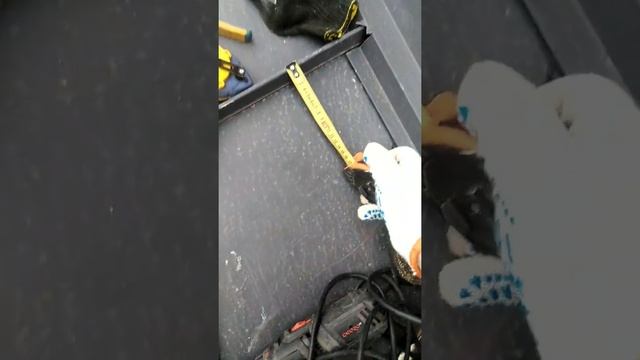 Инструмент кровельщика жестянщика