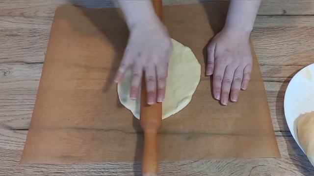 Пирожки с капустой и фаршем  в духовке - очень простой рецепт