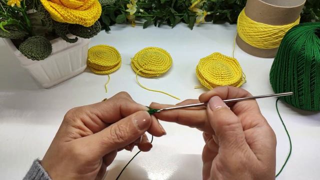 TUTORIAL - Rosa all'Uncinetto 🌹 смотреть онлайн