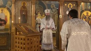 Архиерейское богослужение в храме Новомучеников и Исповедников Российских в Коммунарке.