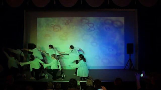 Сборная Лазурного - Игрушки (cпектакль) смотреть онлайн