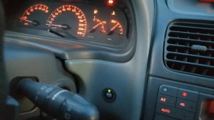 Рено лагуна 2000г 1.8л 16кл