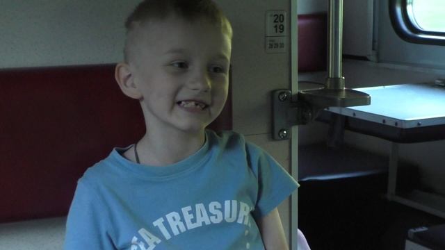 Златоуст - Уфа - скорый поезд - июнь 2019 - мы едем, едем, едем в далёкие края))) смотреть онлайн