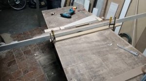 Шина (направляющая) для погружной пилы своими руками. Дешево, просто и изящно!