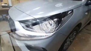Hyundai Solaris. Установим  Биксеноновые линзы и ангельские глазки.