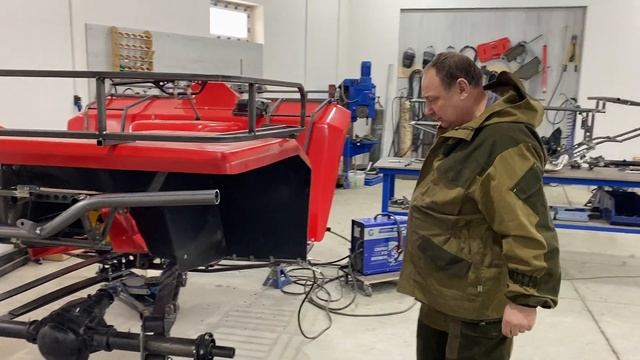 КРАСНЫЙ ВЕЗДЕХОД T-REX С ДВИГАТЕЛЕМ ТОЙОТА 130Л.С. смотреть онлайн