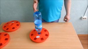 Поилка для птицы под бутылку