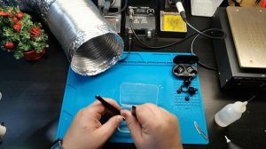 Чистка наушников Samsung Galaxy Buds Plus