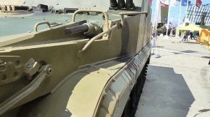 Самоходная противотанковая пушка / лёгкий танк 2С25М "Спрут-СДМ1" и бронетранспортер БТ-3Ф.