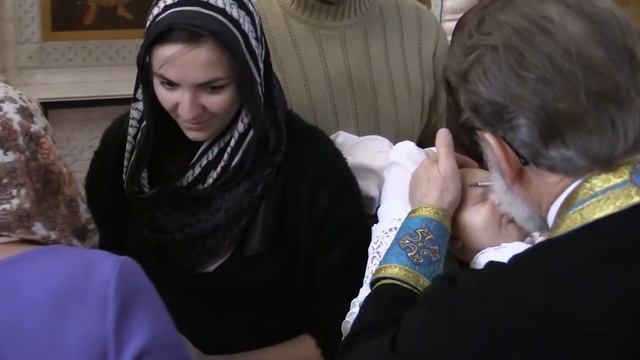 Крещение ребенка зимой / в воду можно не нырять! смотреть онлайн