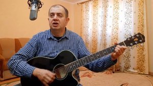 Булат Окуджава "Старинная солдатская песня" Кавер-исполнитель: "Среднемузыкальное образование".