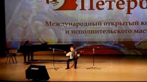 Ф.Бушуев-Веселый пингвин- Путниньш Дарья,7 лет.