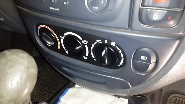 ? Замена печки (радиатора отопителя) в рено меган 1 (1.9D F8Q 622) часть 1 смотреть онлайн