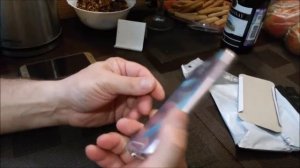 Накладки противоскльзящие и чехол для телефона