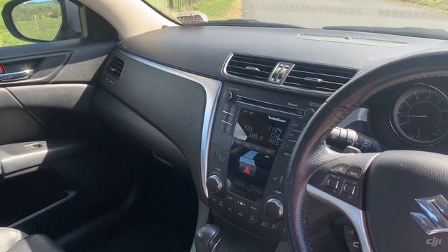 FRF136 Suzuki Kizashi Sport Walk Around