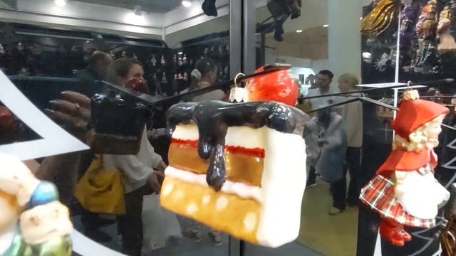 Ёлочные игрушки производства Польши на выставке "Christmas Box". Экспоцентр. Москва.