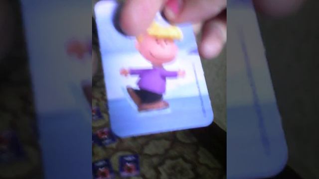 Даня и Арина снимают обзор на карты смотреть онлайн