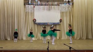 Танец "Елочки" (4-4,5 года) Студия "Ritmix"