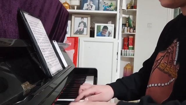 Лі Мінхао, Й. Гайдн Соната 5 для скрипки та фортепіано смотреть онлайн