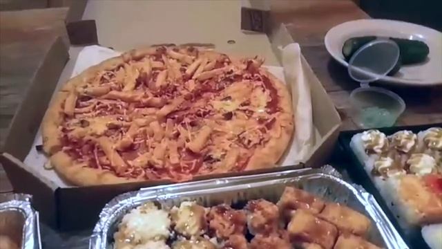 ОБЗОР. РОЛЛЫ. ПИЦЦА )) Мукбанг смотреть онлайн