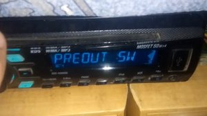Как переключить линейные выходы в широкополосный режим на магнитоле Pioneer.