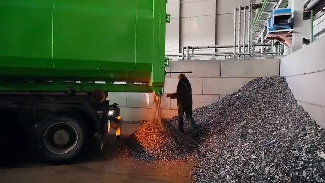Сырье из мусора  уникальная переработка в Москве