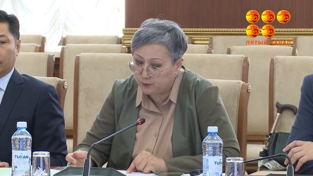 Молодежь ищет легкие заработки. смотреть онлайн