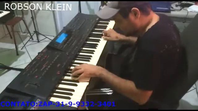 TECLADO ROLAND G-800- CHICLETE смотреть онлайн