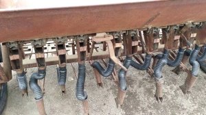 Огляд зернової сівалки (СЗ 1.8) до міні-трактора