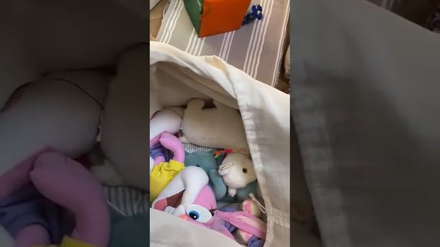 Угадай где я спрятался смотреть онлайн