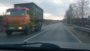 Гул от резины?