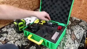 Топовый лазерный нивелир 4D Fukuda MW-94D-4GX.