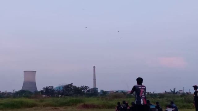 Final Lomba Layangan Katagori Freestyle Antara Agan ( Bdg ) Vs Zaenal ( Jkt )