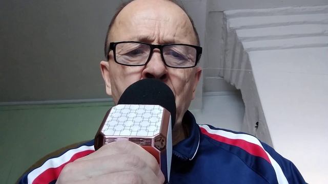 Купил внучке микрофон, дал на проверку специалисту 1 в семье. смотреть онлайн