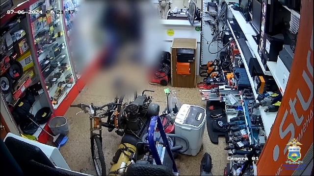 В Тюмени полицейские задержали подозреваемого в разбое и причинении тяжкого вреда здоровью