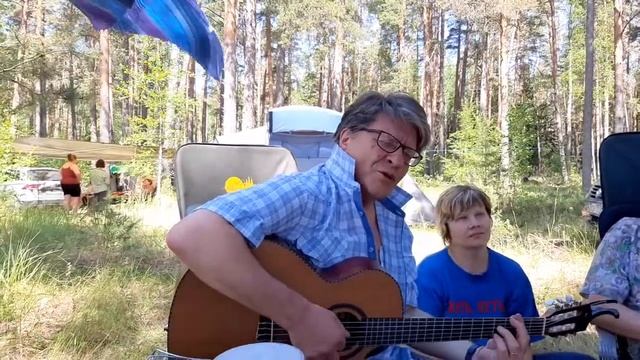 прекрасный романс Андрея Крючкова на стихи Юрия Левитанского в исполнении Сергея Суворова