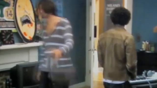 Jordan Woolley Scenes, The Beautiful Life: TBL, Episode 2 смотреть онлайн