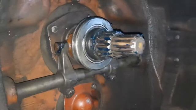 раскатка трактора МТЗ с Куном, погрузчиком, Turs universal .mp4