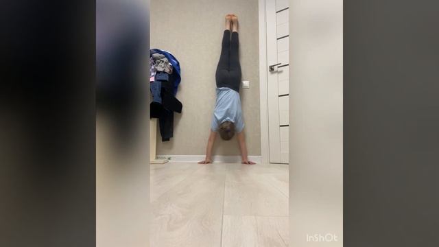 Обучение стойки на руках?#спорт #стойка #обучение #люблюспорт #гимнастика #динамо #динамомосква