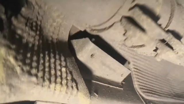 Туарег 2.5 дизель.(Замена стартера ). смотреть онлайн