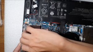 宏碁acer Aspire SF314-58G 開箱 拆機 disassembly