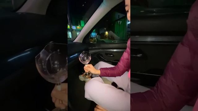 Когда попросил аккуратно в машине ??♂️ #bmw #car #reels #testdrive #жена #краснодар #россия смотреть онлайн