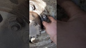 гайки в место футорок