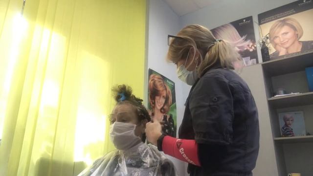 #женскаястрижка#прическа# Женская короткая стрижка после химзавивки