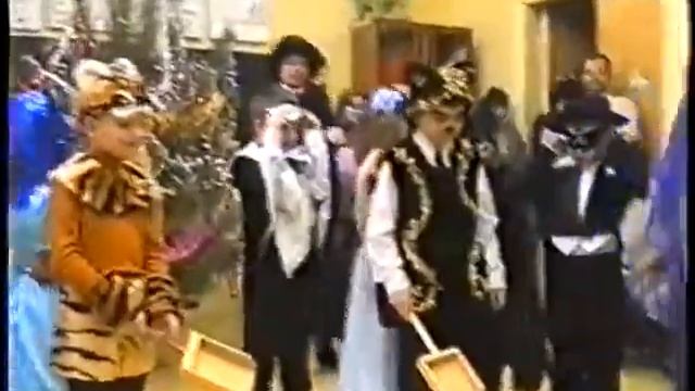 Моя первая "Ёлка" в школе смотреть онлайн