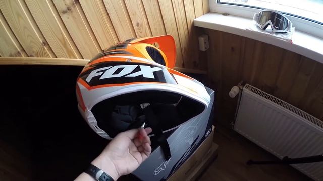 Обзор мотокроссового шлема FOX V2 Race 2014 смотреть онлайн