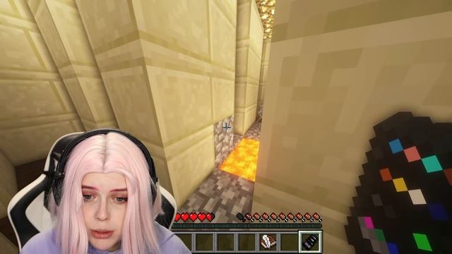 ПОМОГИТЕ! ИЗ ЭТОЙ ДЕРЕВНИ ПРОПАЛИ ВСЕ ЖИТЕЛИ! АЛИНА В МАЙНКРАФТ смотреть онлайн