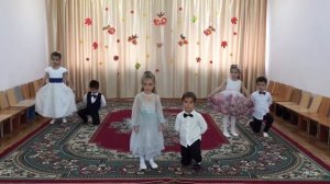 танец День дошкольного Работника, средняя, старшая группа